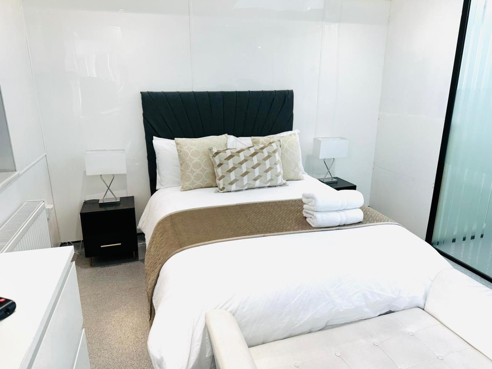 Westferry Two Apartment London Ngoại thất bức ảnh